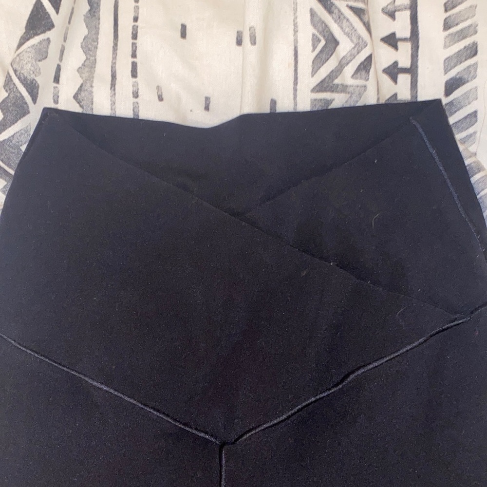 Aerie crossover flare leggings